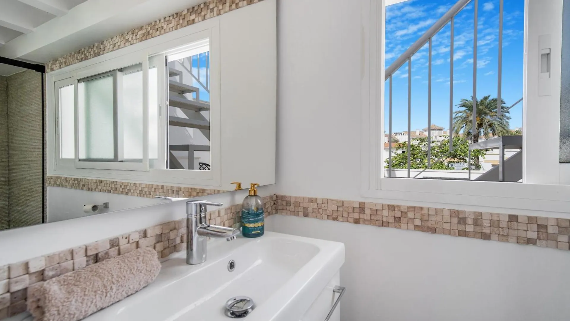 Casa Valentina - Marbellamar 0*, Marbella